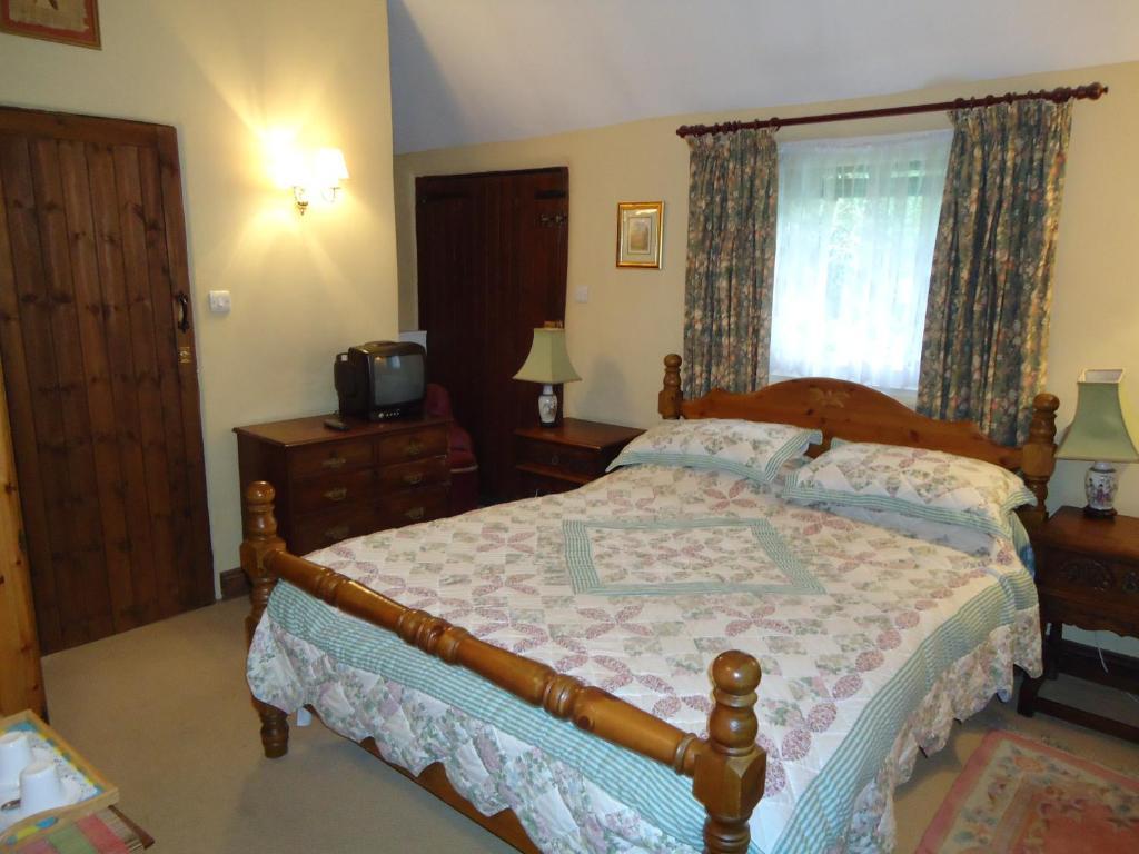 Villa Oldlands Farm Crawley  Zimmer foto